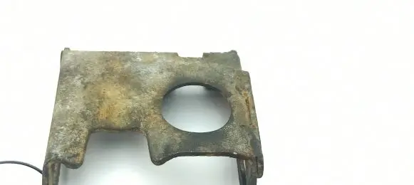 Mercedes-Benz 250 280 C CE W114 Generator/alternator bracket 