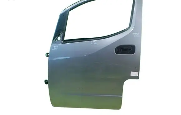 Nissan NV200 Front door PRZOD LEWE
