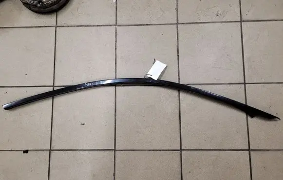 BMW 1 F20 F21 Front door glass trim molding 56111562003 5611156
