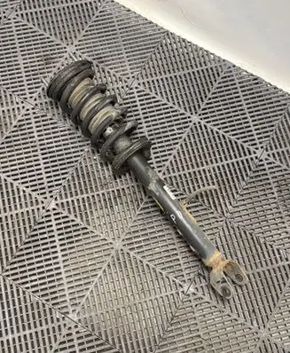Lexus GS 300 350 430 450H Front shock absorber/damper 4851030B00