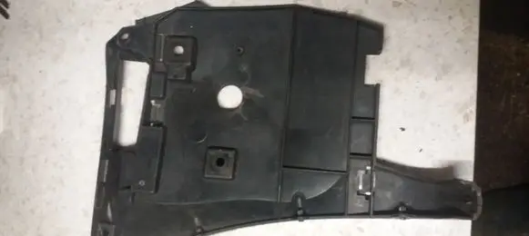 Volvo S80 Front bumper mounting bracket 8693042
