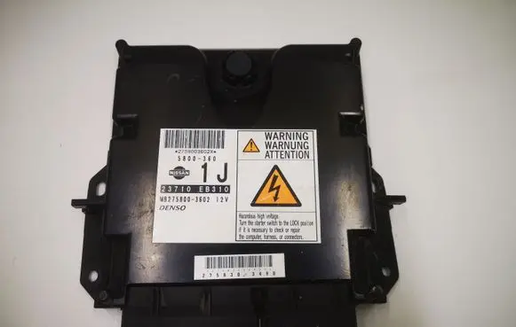 Nissan Navara D40 Engine control unit/module 23710EB310 MB2758003602 2758303490