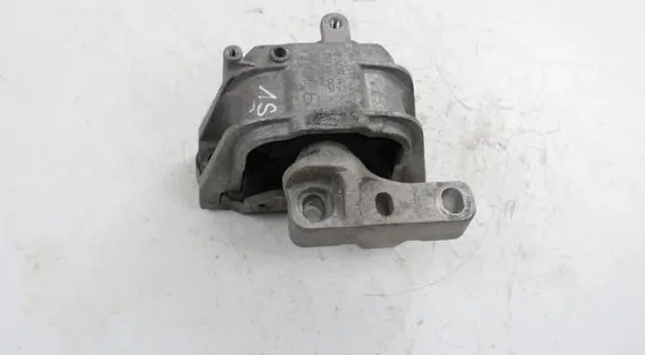 Volkswagen Golf V Engine mount bracket 1K0199262AS