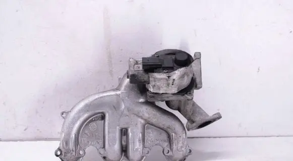 Volkswagen PASSAT B6 Intake manifold 03G129713K 03G131502 03G129637A