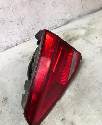 Volkswagen Touran III Tailgate rear/tail lights 5ta945094d