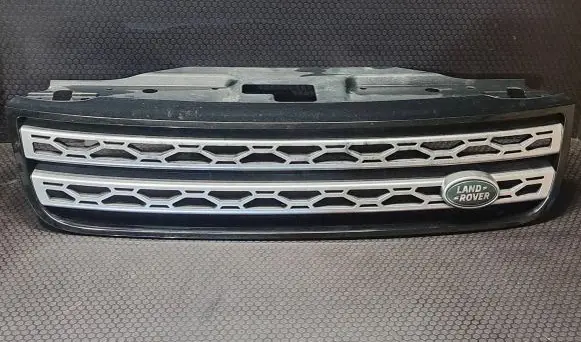 Land Rover Discovery 5 Front bumper upper radiator grill HY3M8200AB HY3M8200A HY328200A