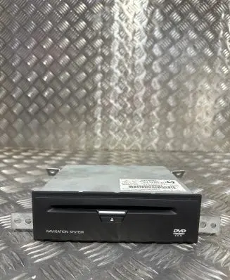 Nissan X-Trail T30 Navigation unit CD/DVD player 25915ES60A