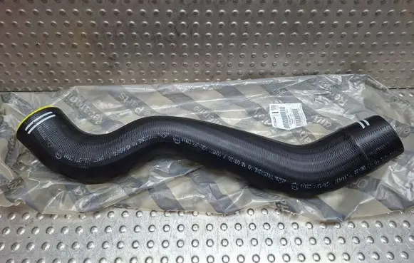 Fiat Ducato Intercooler hose/pipe S25099795 1363609080