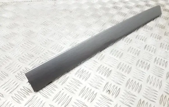 Volkswagen PASSAT B7 Dashboard glove box trim 3AC857211D