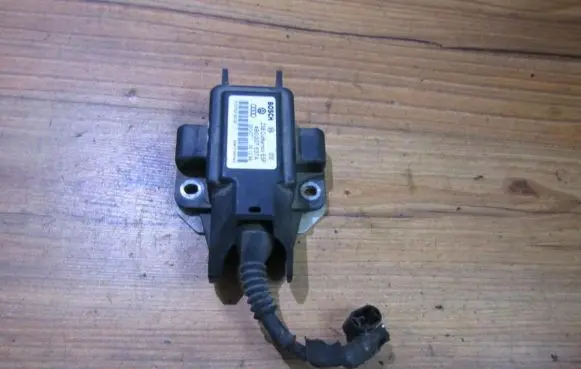 Volkswagen PASSAT B5 ESP acceleration yaw rate sensor 4b0907637a