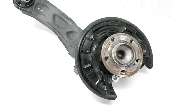 Rear wheel hub spindle/knuckle