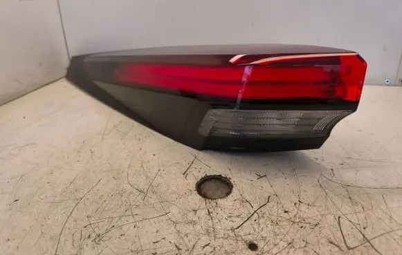 Toyota C-HR II Rear/tail lights 81560F4200