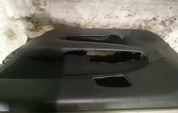 Hyundai i30 Front door card panel trim 