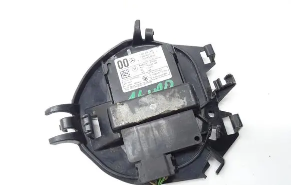 Mercedes-Benz A W176 Distronic sensor radar A0009051302