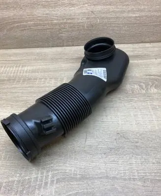 Opel Vectra B Air intake hose/pipe 90536543