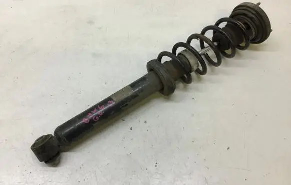BMW 6 F06 Gran coupe Rear shock absorber with coil spring 6854328