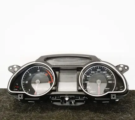 Audi A5 8T 8F Speedometer (instrument cluster) 8T0920981K