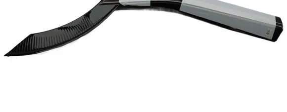 Rear door trim (molding)