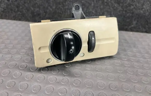 Mercedes-Benz E W211 Light switch 2115450904