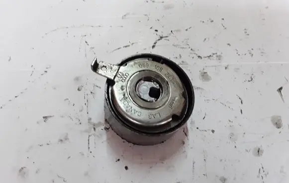Audi A6 S6 C6 4F Belt tensioner pulley 059109243P