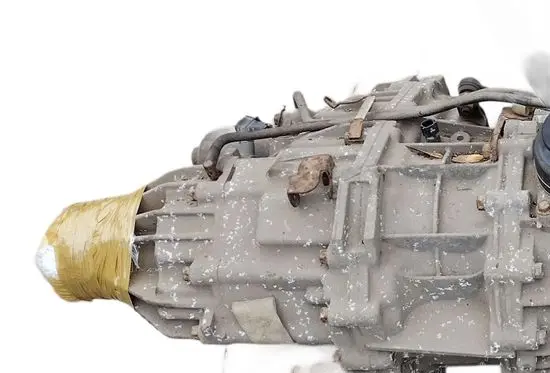 Nissan Pathfinder R51 Gearbox transfer box case EA700