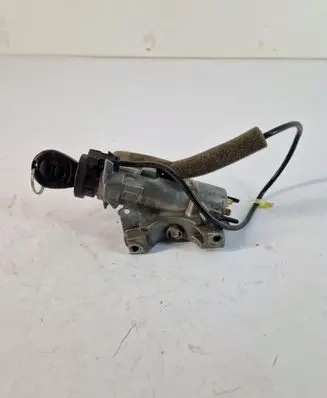 Seat Alhambra (Mk1) Ignition lock 4b0905581b
