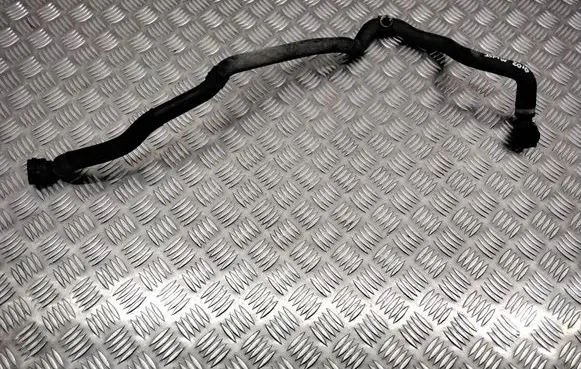 BMW 3 E90 E91 Engine coolant pipe/hose 
