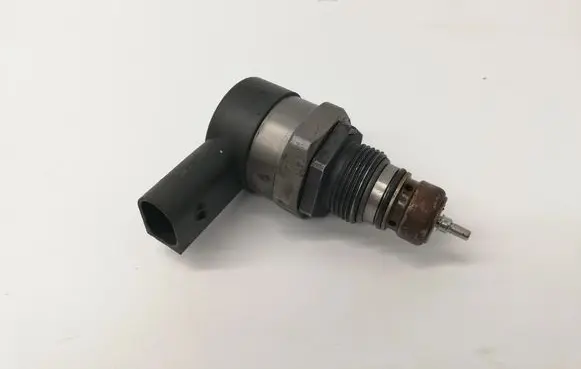 Fuel pressure sensor