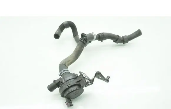 Audi Q3 F3 Water pump 0392023421