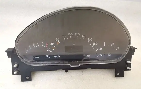 Mercedes-Benz A W168 Speedometer (instrument cluster) A1685404011 9811060601