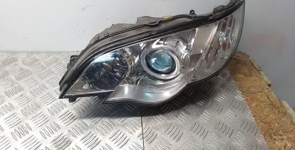 Subaru Outback Headlight/headlamp 1020954