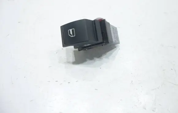 Volkswagen Golf Plus Electric window control switch 7L6959855B 066701S