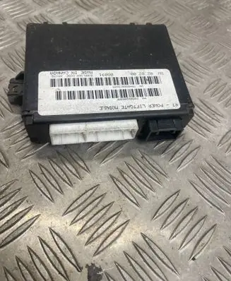 Chrysler Voyager Tailgate/trunk control unit/module P05082068AF TKH088808685