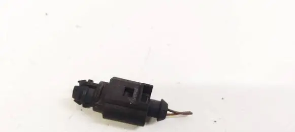Volkswagen PASSAT B6 Sensor 1J0973702