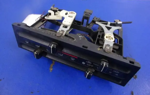 Mazda 323 Climate control unit