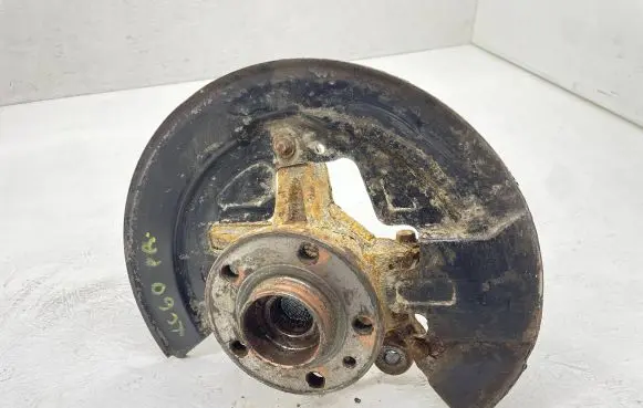 Volvo XC60 Front wheel hub