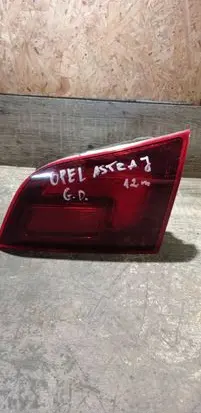 Opel Astra J Tailgate rear/tail lights 13282247