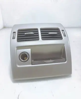 Jaguar XF X250 Rear air vent grill LRGJBD500220PUY