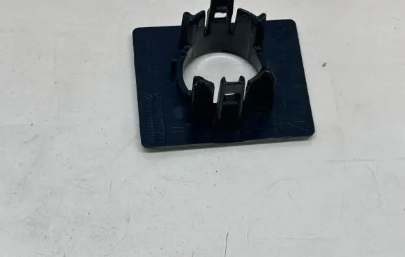 Porsche Cayenne (92A) Rear parking sensor holder (PDC) 7P5807595A