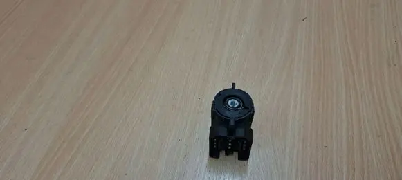 BMW 3 E46 Ignition lock contact 6901961