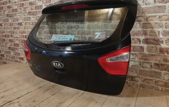 KIA Rio Tailgate/trunk/boot lid