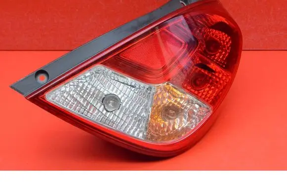 Hyundai i20 (PB PBT) Rear/tail lights 924024P500