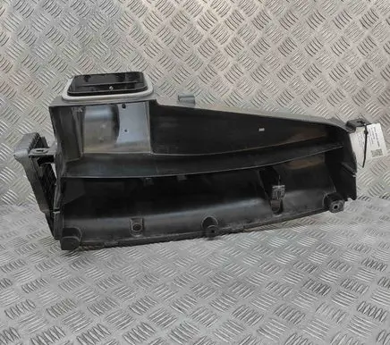 BMW i3 Air intake duct part 9266839