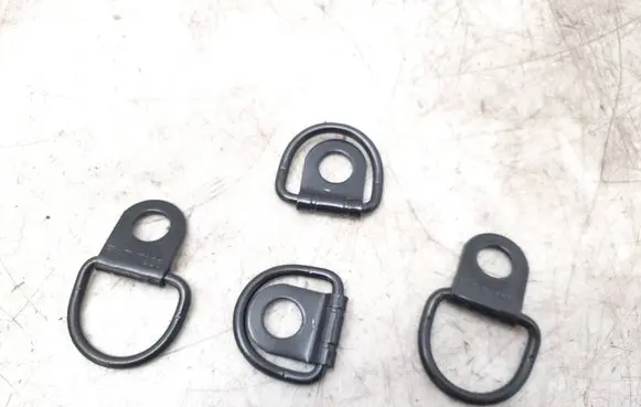 Fiat Tipo Tie down hook / loop 