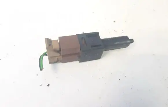 Nissan Qashqai Brake pedal sensor switch