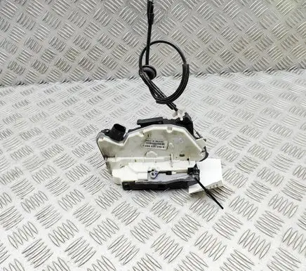 Volkswagen Amarok Rear door lock 5N0839016G