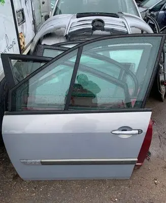 Renault Scenic II - Grand scenic II Front door