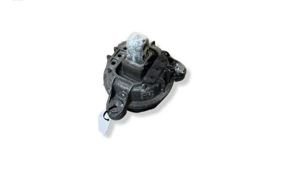 BMW 5 F10 F11 Engine mount bracket 6785602