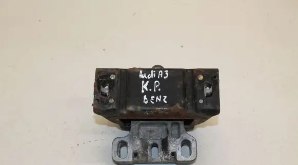 Audi A3 S3 8L Engine mount bracket