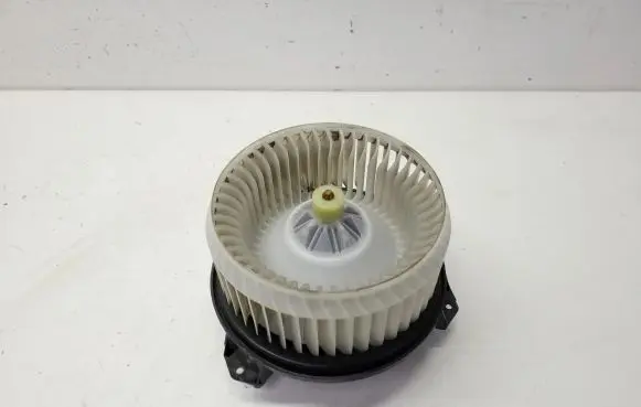 Ford Fusion II Heater fan/blower AY272700 AY2727006220
